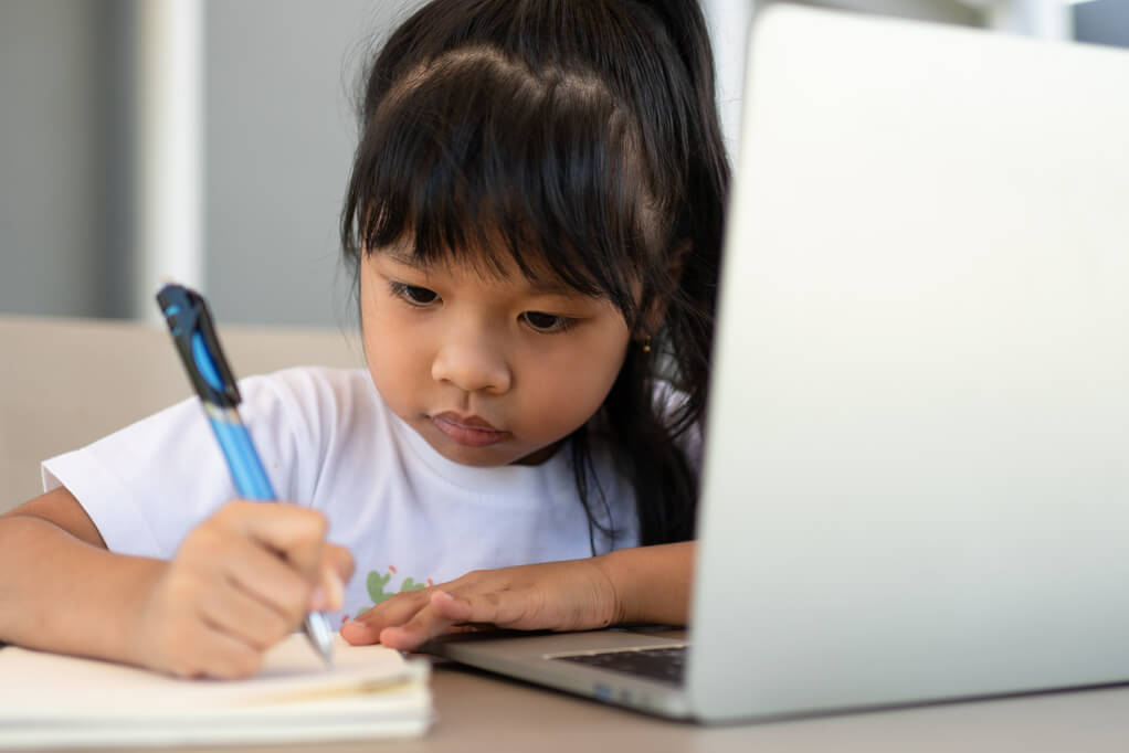 why-web-content-filters-are-essential-for-k-12-schools-netsweeper